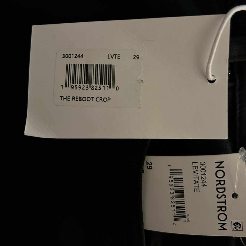FRAME DENIM THE REBOOT CROP SIZE 29 NWT - Picture 9 of 9